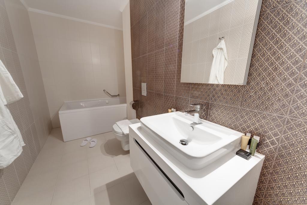 Mratín Boutique Hotel Diama חדר תמונה